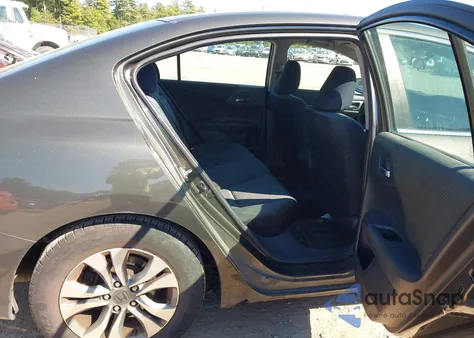 2015 Honda Accord Lx z USA, uszkodzony, nr VIN 1HGCR2F32FA076761